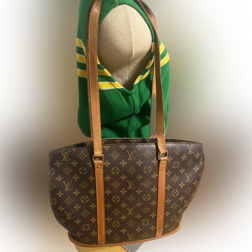 Authentic 100%  vintage Louis Vuitton Babylone